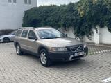Volvo XC70 2.4D AWD Summum Automatik Summum - gebrauchte Volvo XC70 aus dem Jahr 2004