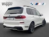 BMW X7 M50 i/HUD/StandHZ/AHK/Panorama/Bowers&Wilkins - BMW X7 M50 aus 2021