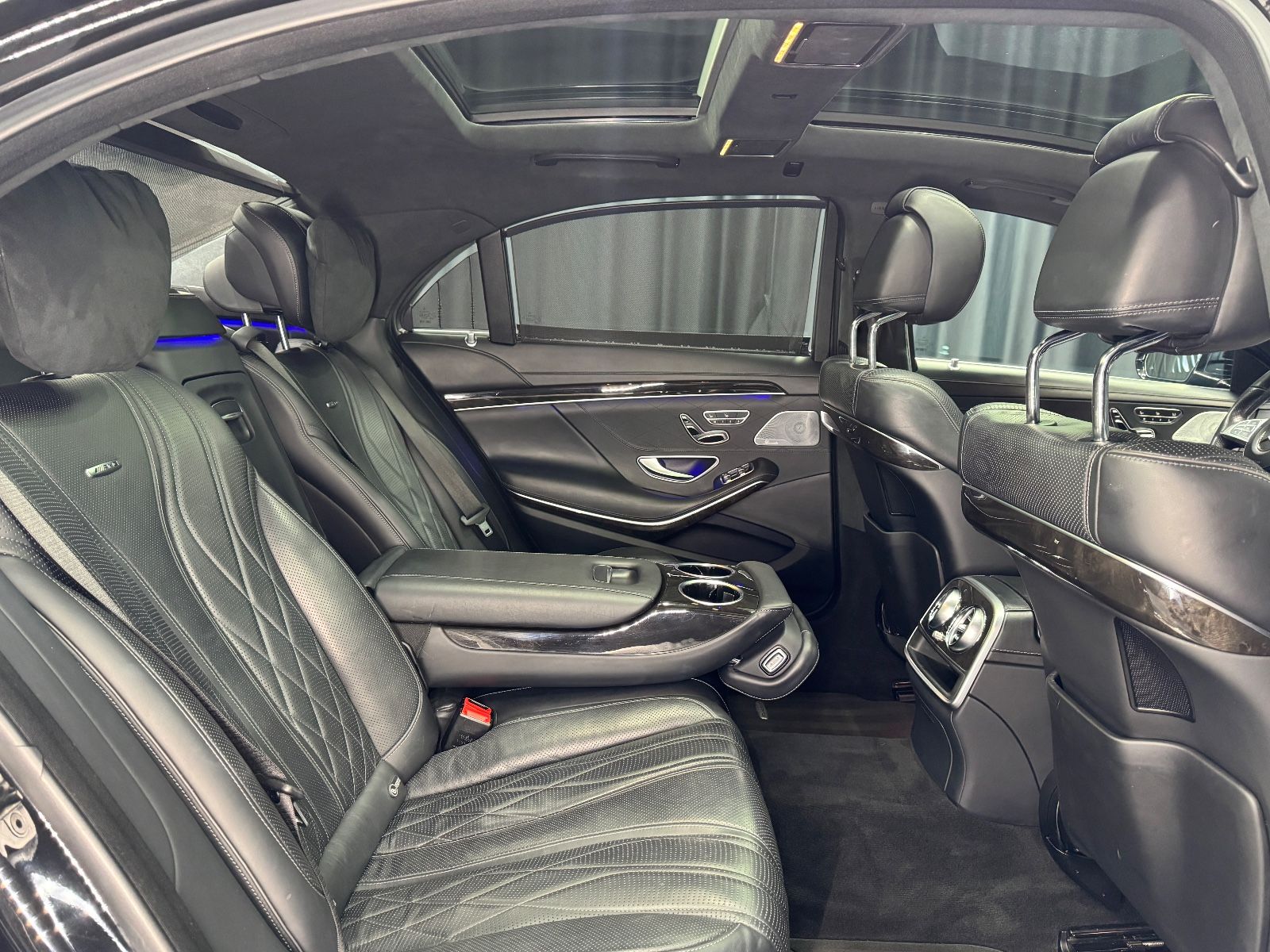 Fahrzeugabbildung Mercedes-Benz S 63 AMG 4Matic L|AMG DRIVERS|LANG|TV|VOLL