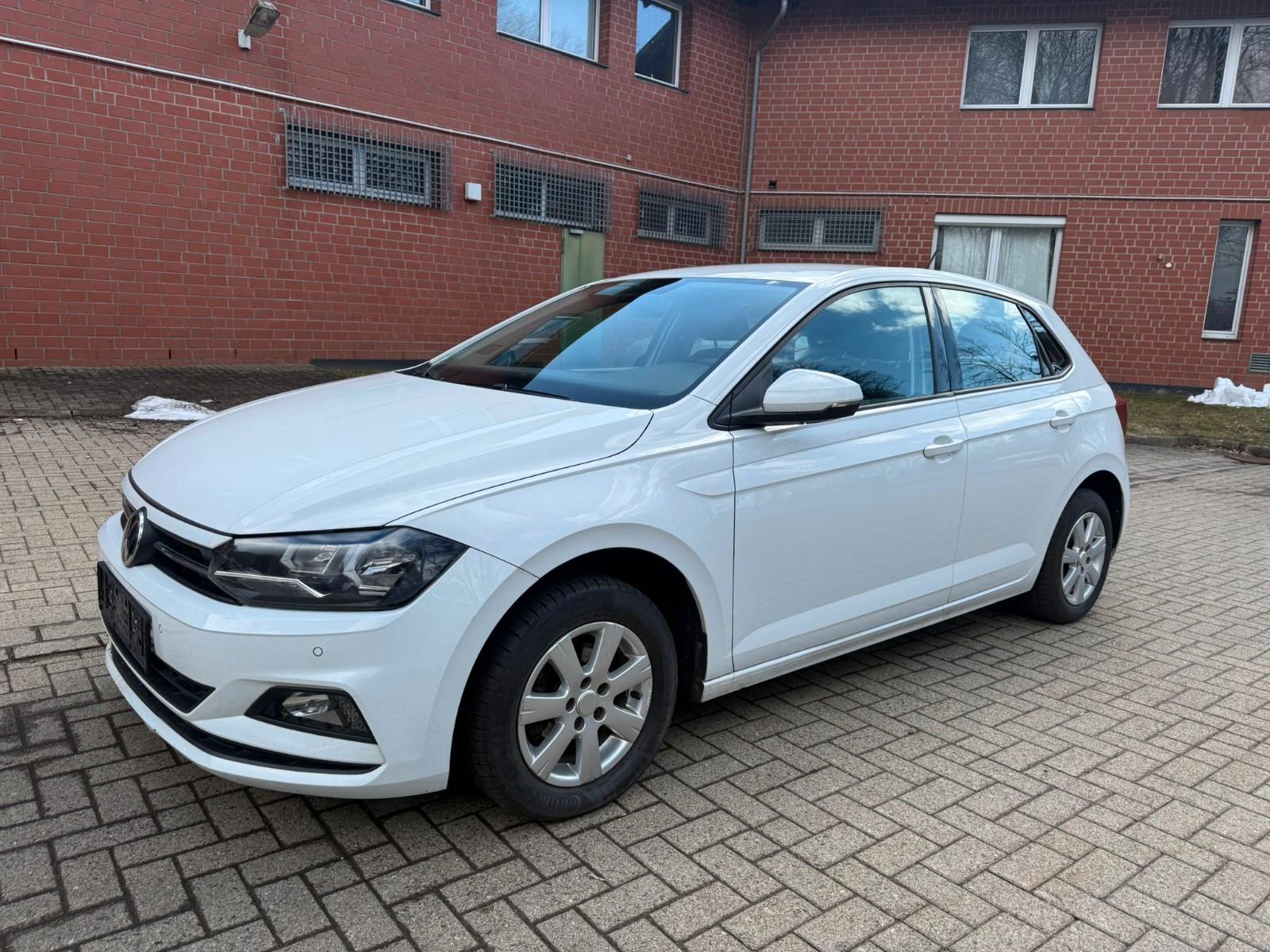 Volkswagen Polo VI Comfortline