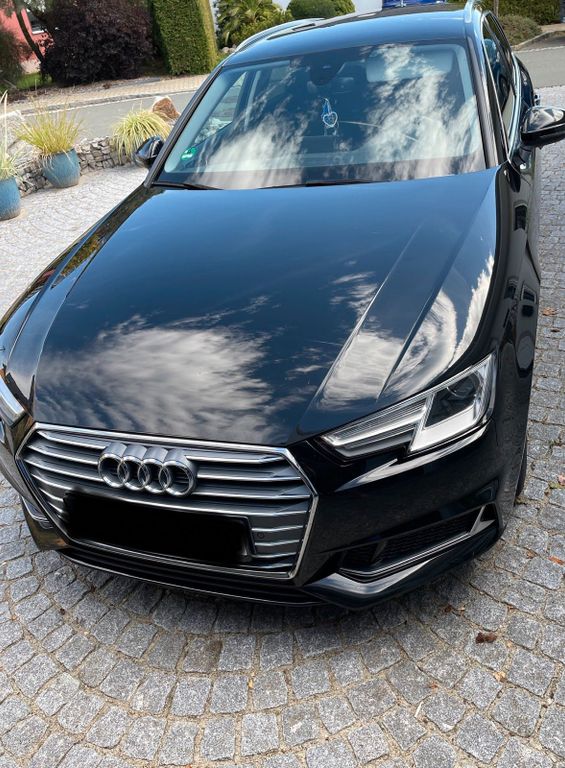 Image of Audi A4