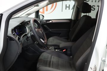 Volkswagen Touran 1.5 DSG R-Line 7-Sitze AHK Kamera