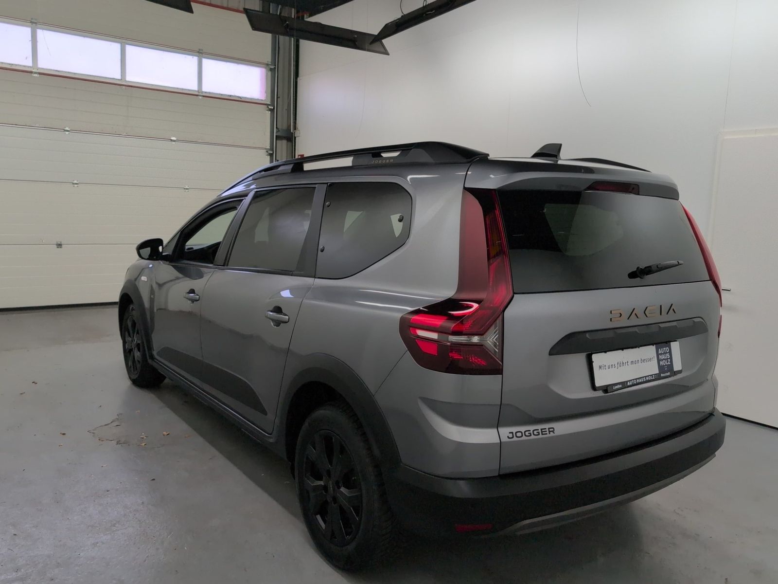 DACIA Jogger TCe 110 Extreme+ 7-Sitzer Navi – Bild 2