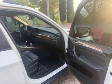 BMW X5 - 6