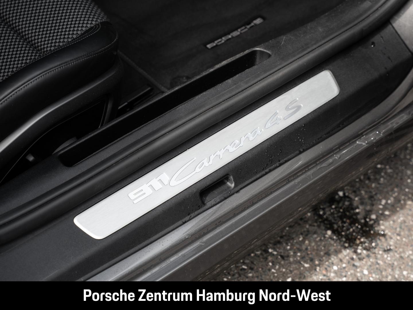 Porsche 992 (911) Carrera 4S Cabriolet BOSE SportDesign
