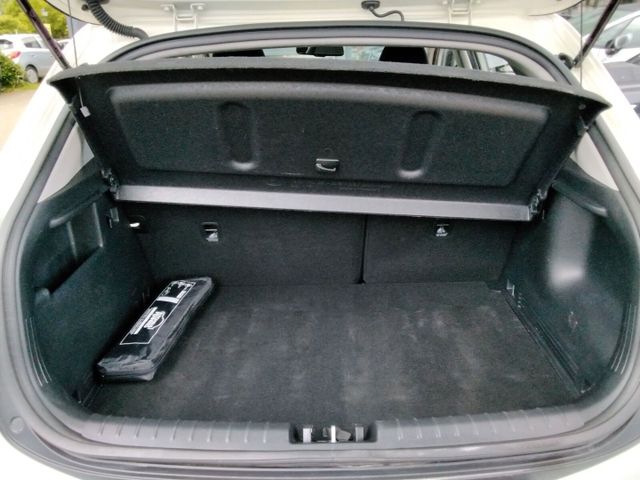 Stonic 1.0 T-GDI+SPIRIT+SHZ+ANDROID AUTO+KAMERA+