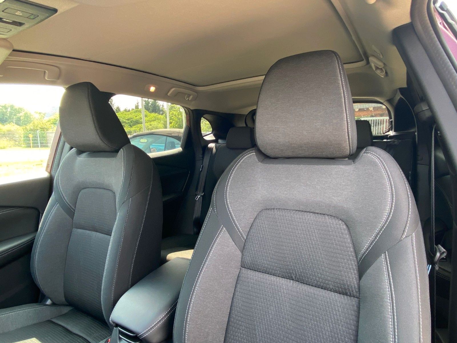 Fahrzeugabbildung Nissan Qashqai 1.3 DIG-T AT N-Connecta WINTER-P.+PANO