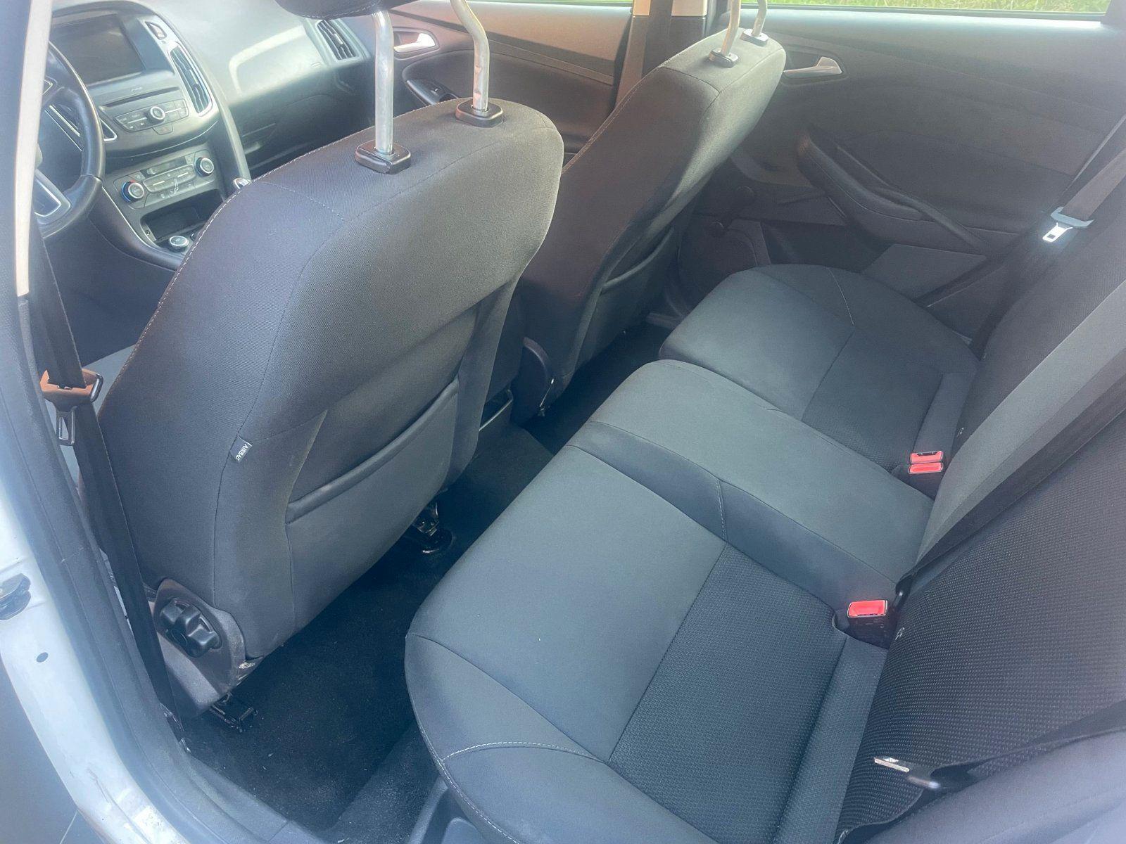 Ford Focus 2015 — photo 7