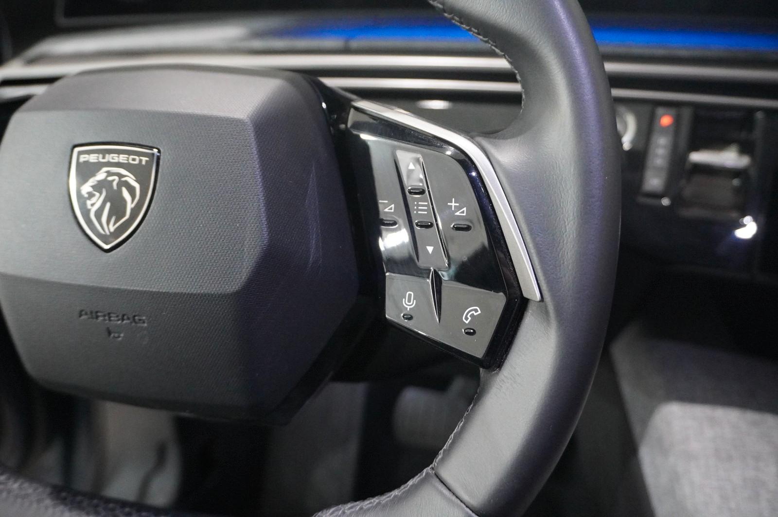 Peugeot 3008 Hybrid 145 ALLURE E-DSC NAVI/LED/360°/SPORT