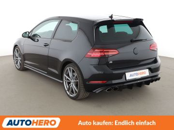 Volkswagen Golf - 4