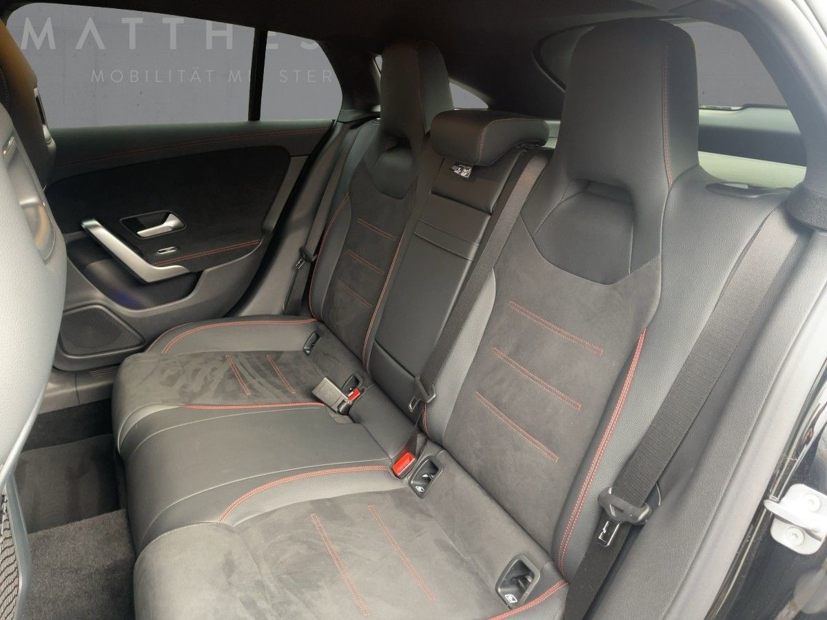 Fahrzeugabbildung Mercedes-Benz CLA 200 d Shooting Brake AMG/Night/360°/AHK