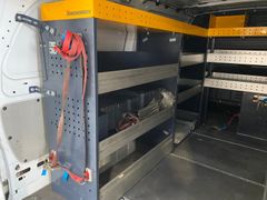 Fahrzeugabbildung Mercedes-Benz Vito Kasten 111 CDI lang Regalsystem Standhzg.