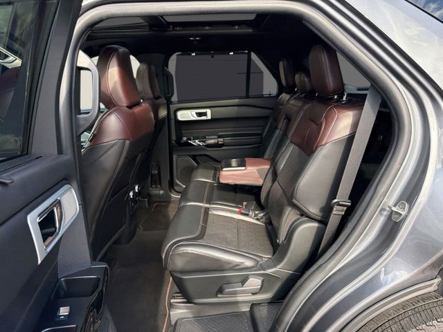 Ford Explorer Platinum Plug-in-Hybrid 4x4 7-Sitzer