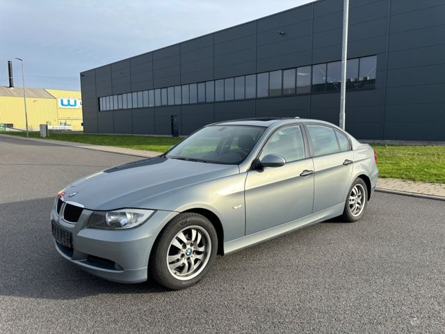 BMW 320i Lim/Navi/Steuerkette erneuert bei BMW