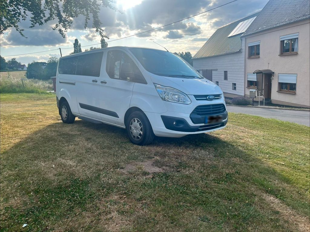 Image of Ford Transit Custom
