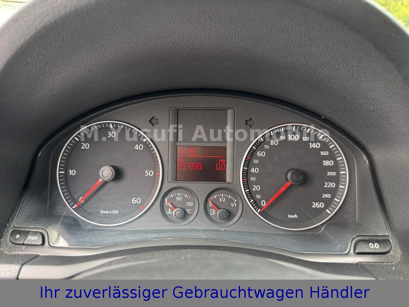 Volkswagen Golf 2009 — photo 23
