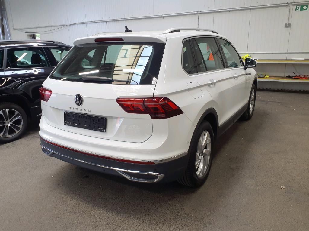 Volkswagen Tiguan Elegance 1.5 TSI 110kW 7-Gang DSG 4 Türen