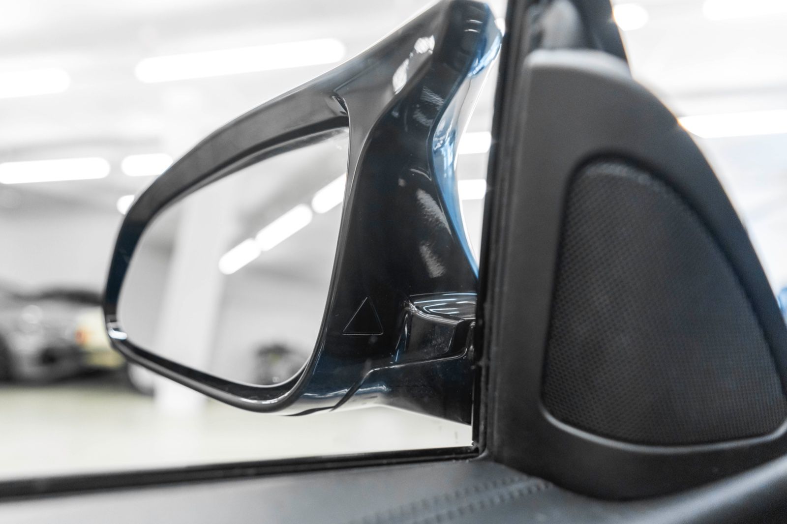 Fahrzeugabbildung BMW M4 CS Head UP LED NAV KAM PDC DKG