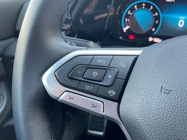 Golf VIII 1.5 TSI UNITED NAVI KEYLESS ACC Fernli