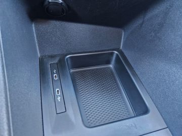Volkswagen Caddy - 12