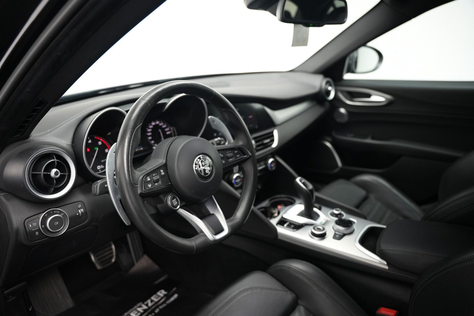 Fahrzeugabbildung Alfa Romeo Giulia Veloce *Harman&Kardon*Memory*Kamera*Navi