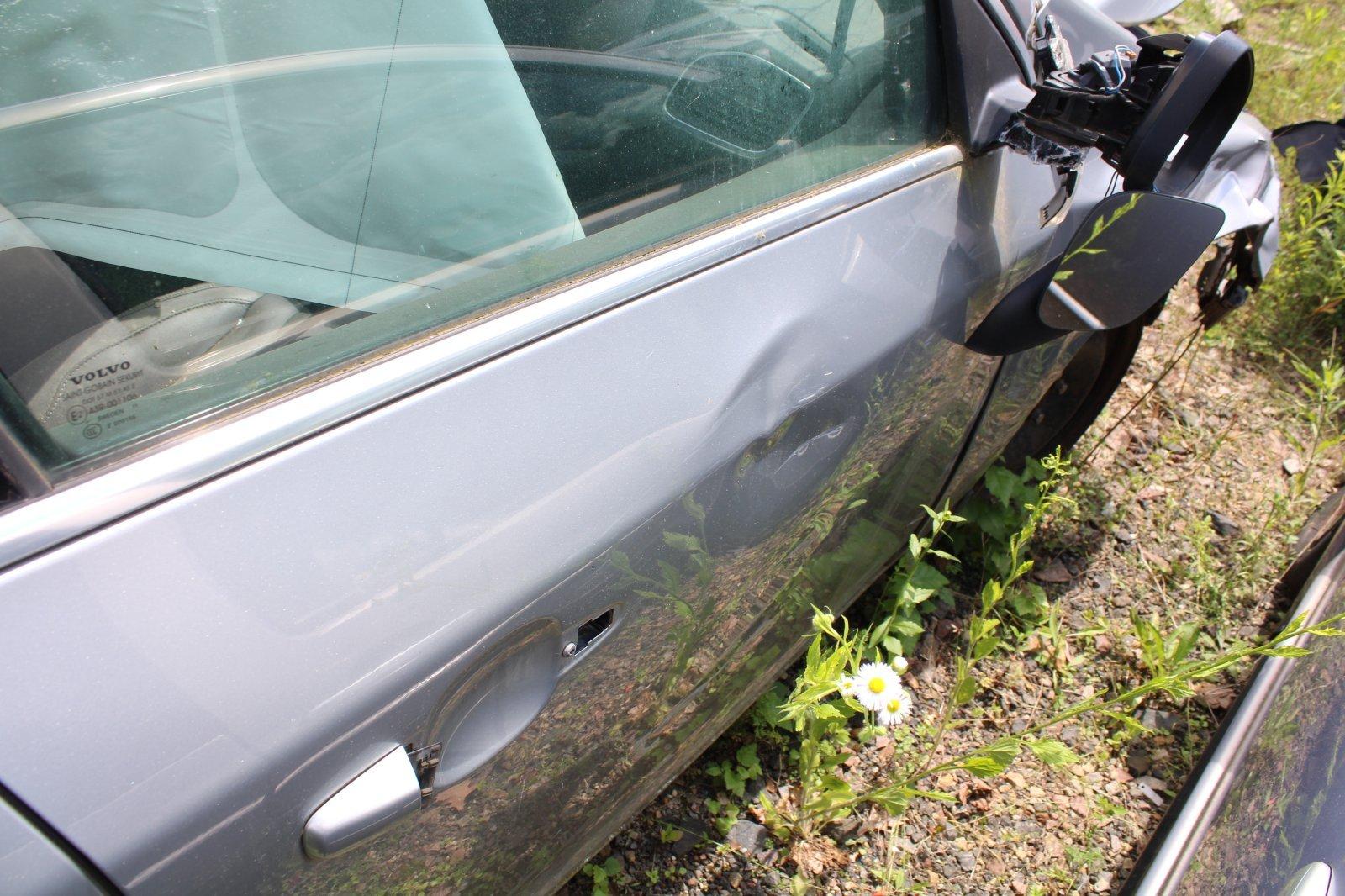 Volvo V60 2012 — photo 14