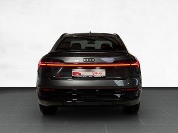 Audi Q8 e-tron - 4
