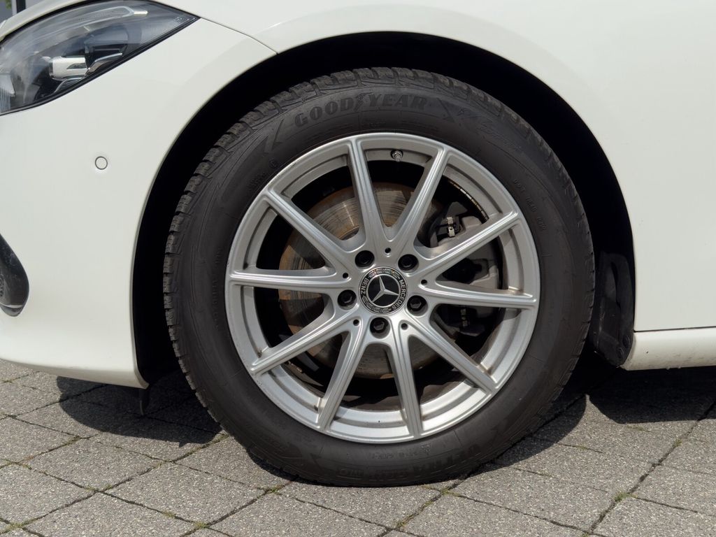 Mercedes-Benz C 220 T d AVANTGARDE Exterieur Navi Autom.Klima