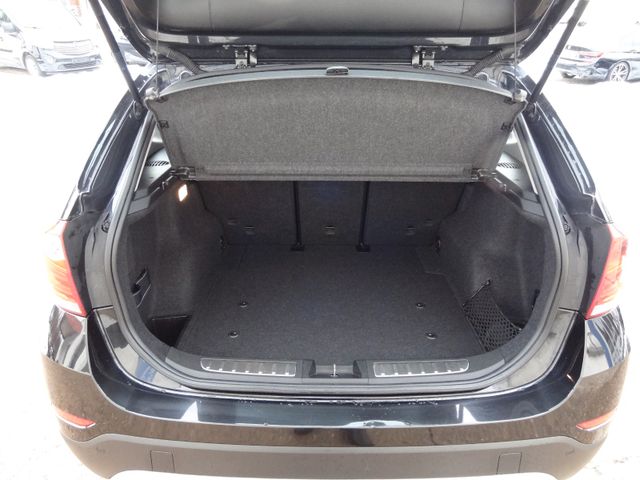 Fahrzeugabbildung BMW X1 20d xDrive/2.Hd/Xenon/Kamera/Navi/