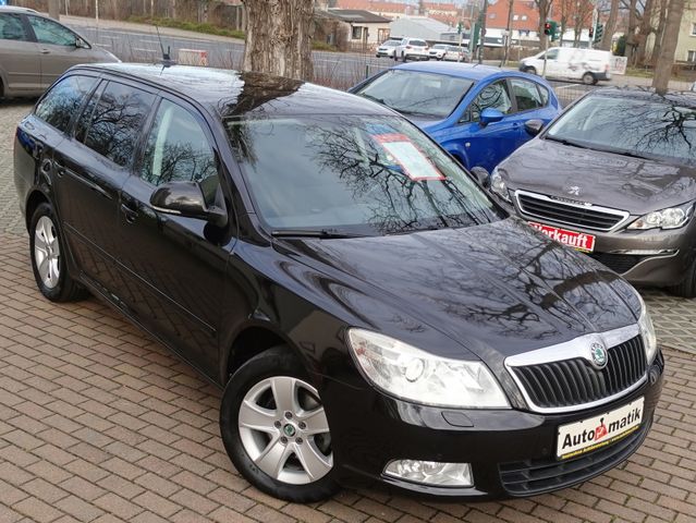 Skoda Octavia Combi DSG Xenon Navi TÜV neu Scheckheft