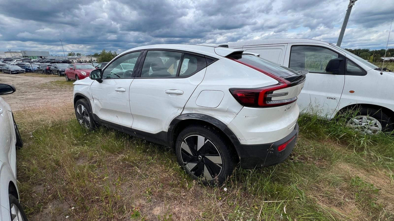 Fahrzeugabbildung Volvo C40 Plus Recharge Pure Electric 2WD