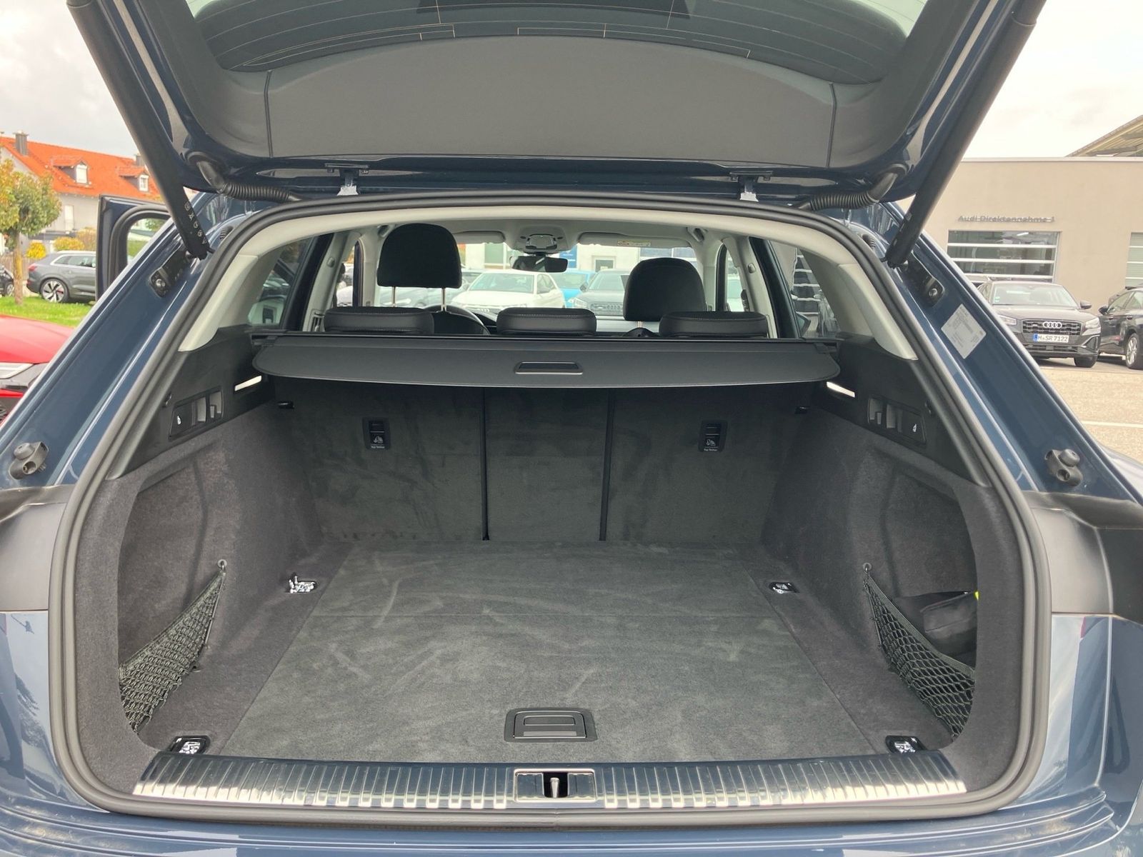 Audi Q8 e-tron - Bild 8