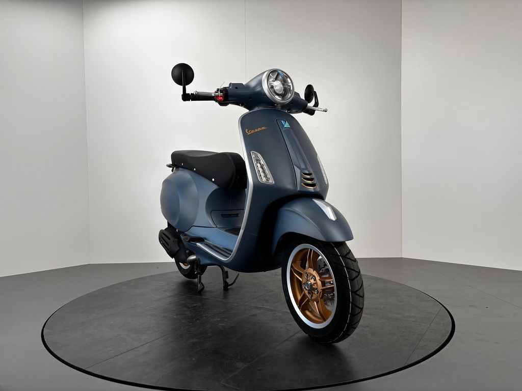 Fahrzeugabbildung Vespa PRIMAVERA 50 Officina 8 *NEUFAHRZEUG*