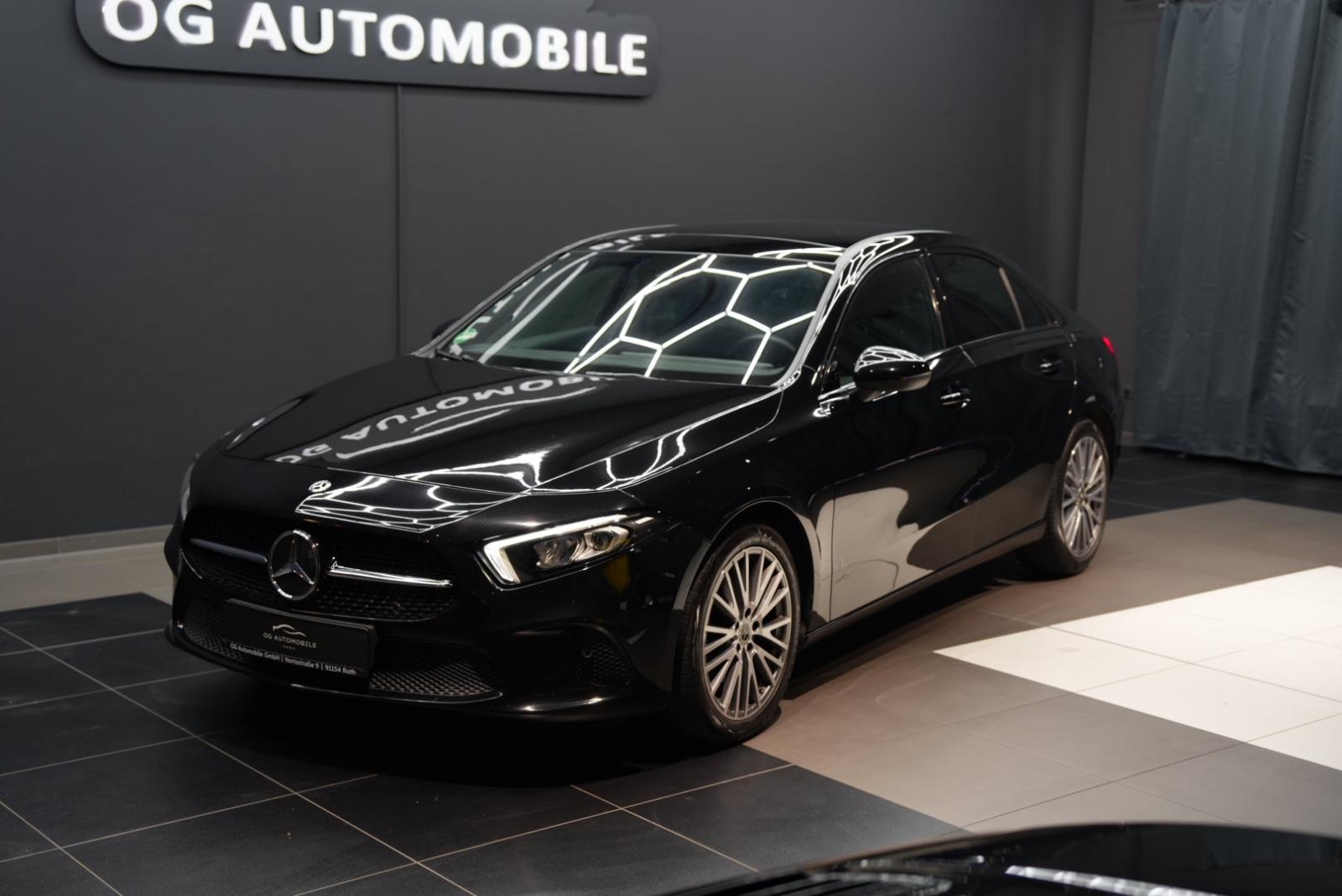 Mercedes-Benz A 200 d Limousine 4Matic*CAM*AMBIENTE*PANO*SOUND