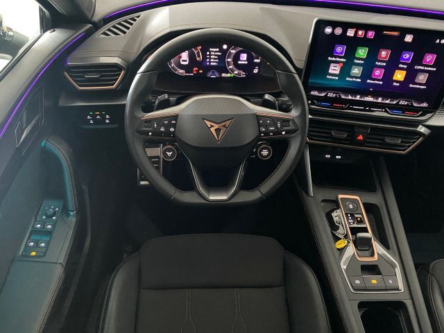 CUPRA Leon Sportstourer 1.5 eTSI DSG KAMERA