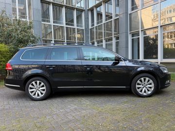Volkswagen Passat Variant - 5