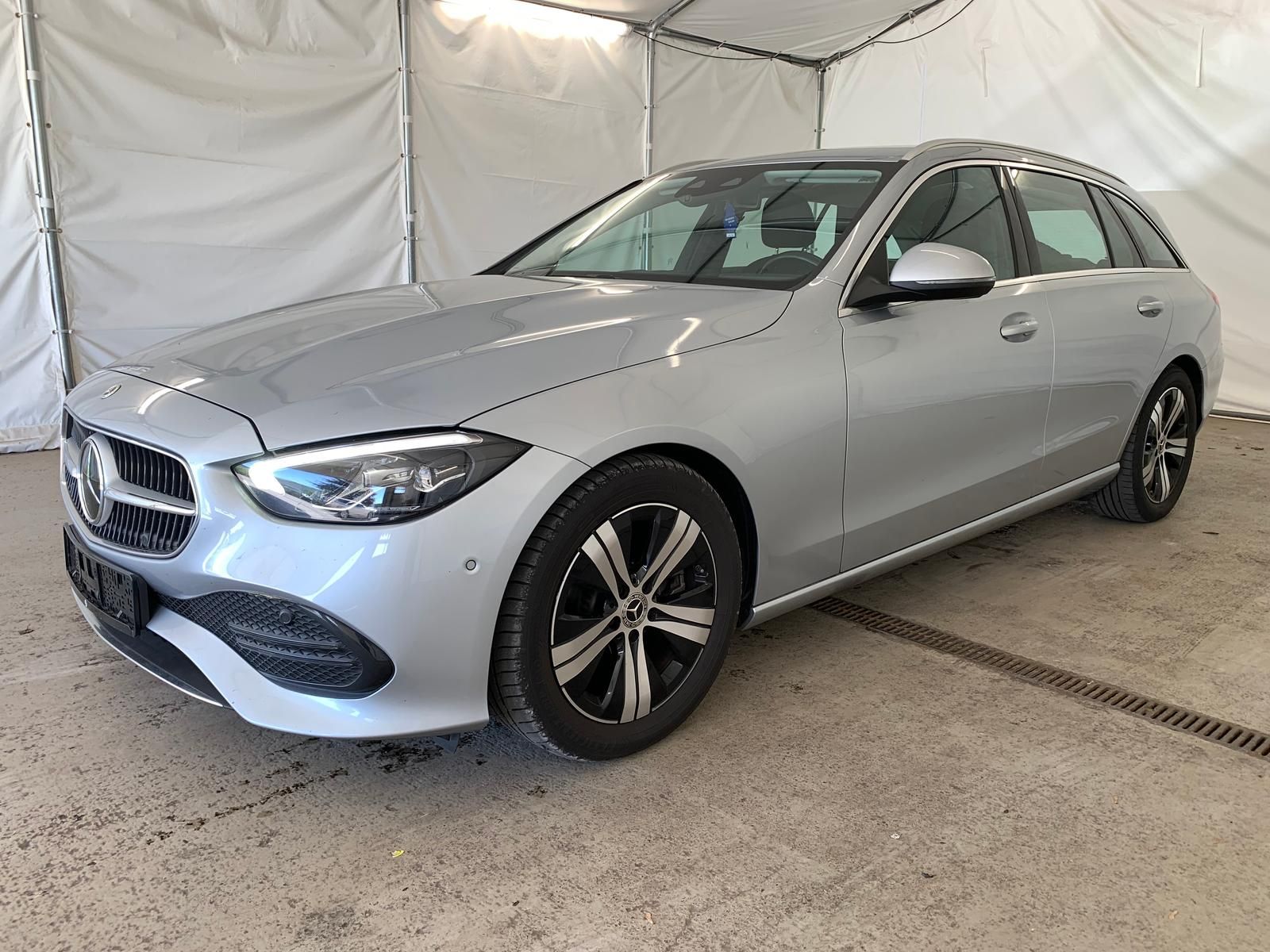 Mercedes-Benz C 200 Avantgarde DISTRONIC | KAMERA | AHK