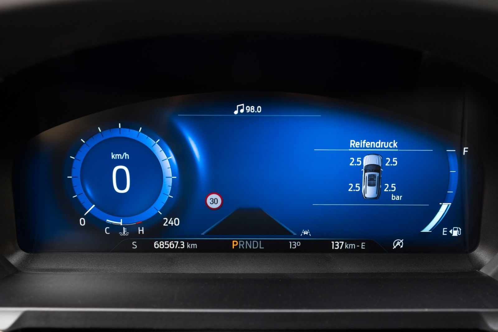 Fahrzeugabbildung Ford Explorer 3.0L Platinum PANO 360° B&O ACC AHK LED