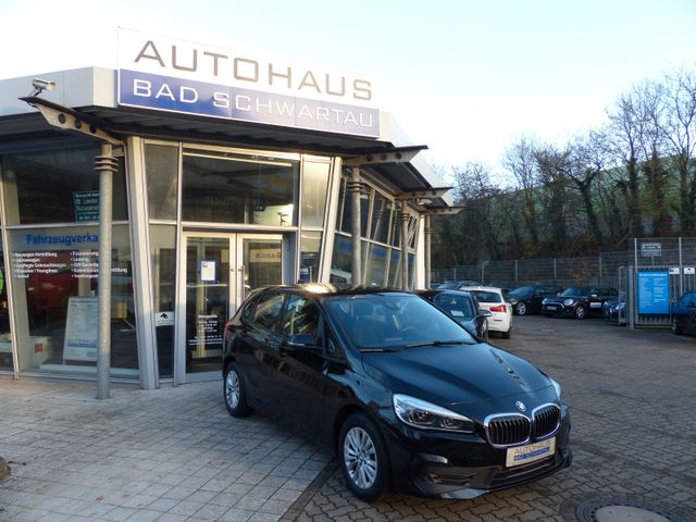 BMW 218i Active Tourer Aut., Navigation, LED, DAB