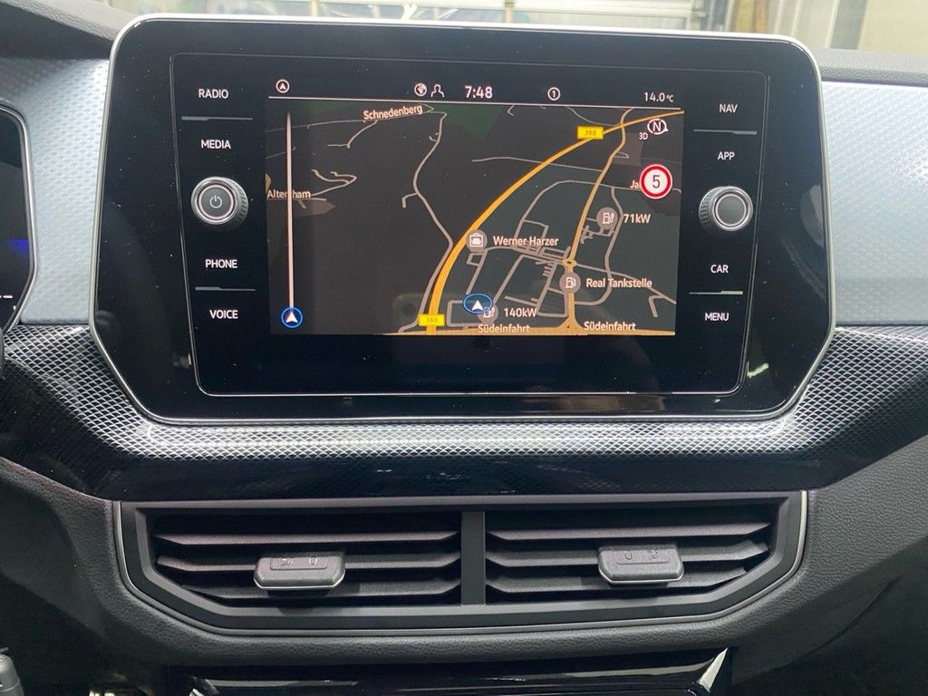 Volkswagen T-Cross - Bild 10