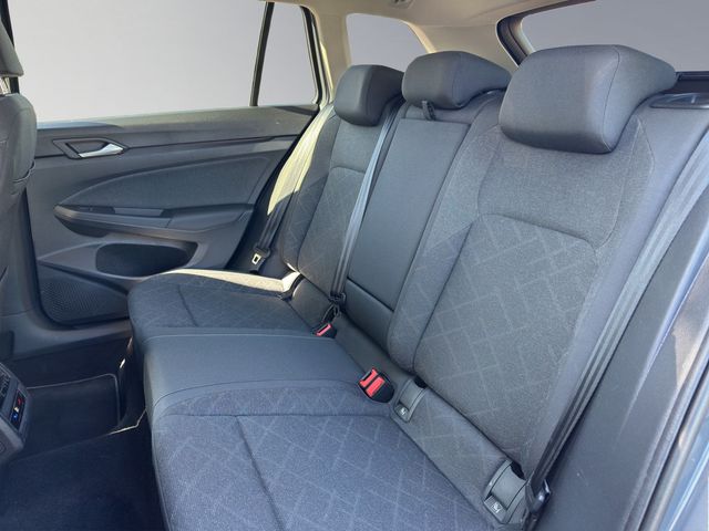 Golf VIII Variant 1.0 eTSI Life DSG
