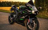 Kawasaki Ninja ZX-10R - KAWASAKI NINJA ZX