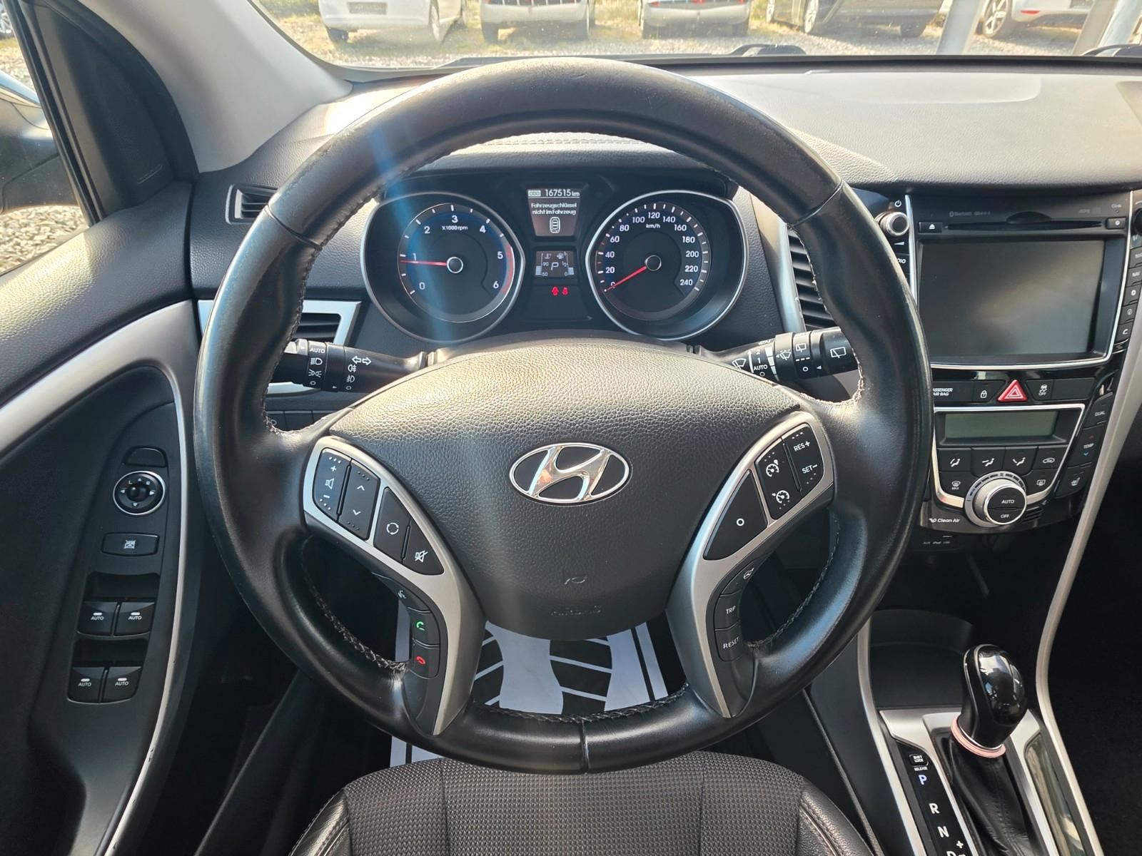 Hyundai i30 2015 — фото 17