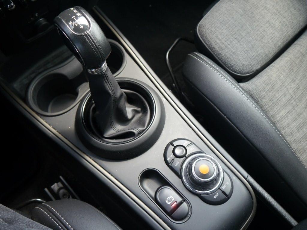 MINI Cooper SE ALL4 A. +RFK+DAB+LED+KLIMA+