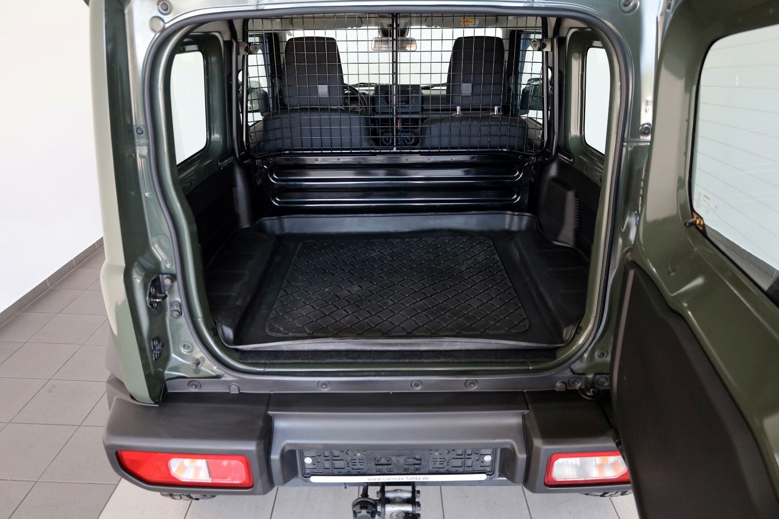 Fahrzeugabbildung Suzuki Jimny Comfort 1.5 GL 4WD NFZ ,AllGrip,Klima,AHK