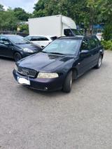 Audi A4 B5 1.8 Kombi | TÜV 11/2025 | 204.0... - Audi A4 aus 2001: 1.8