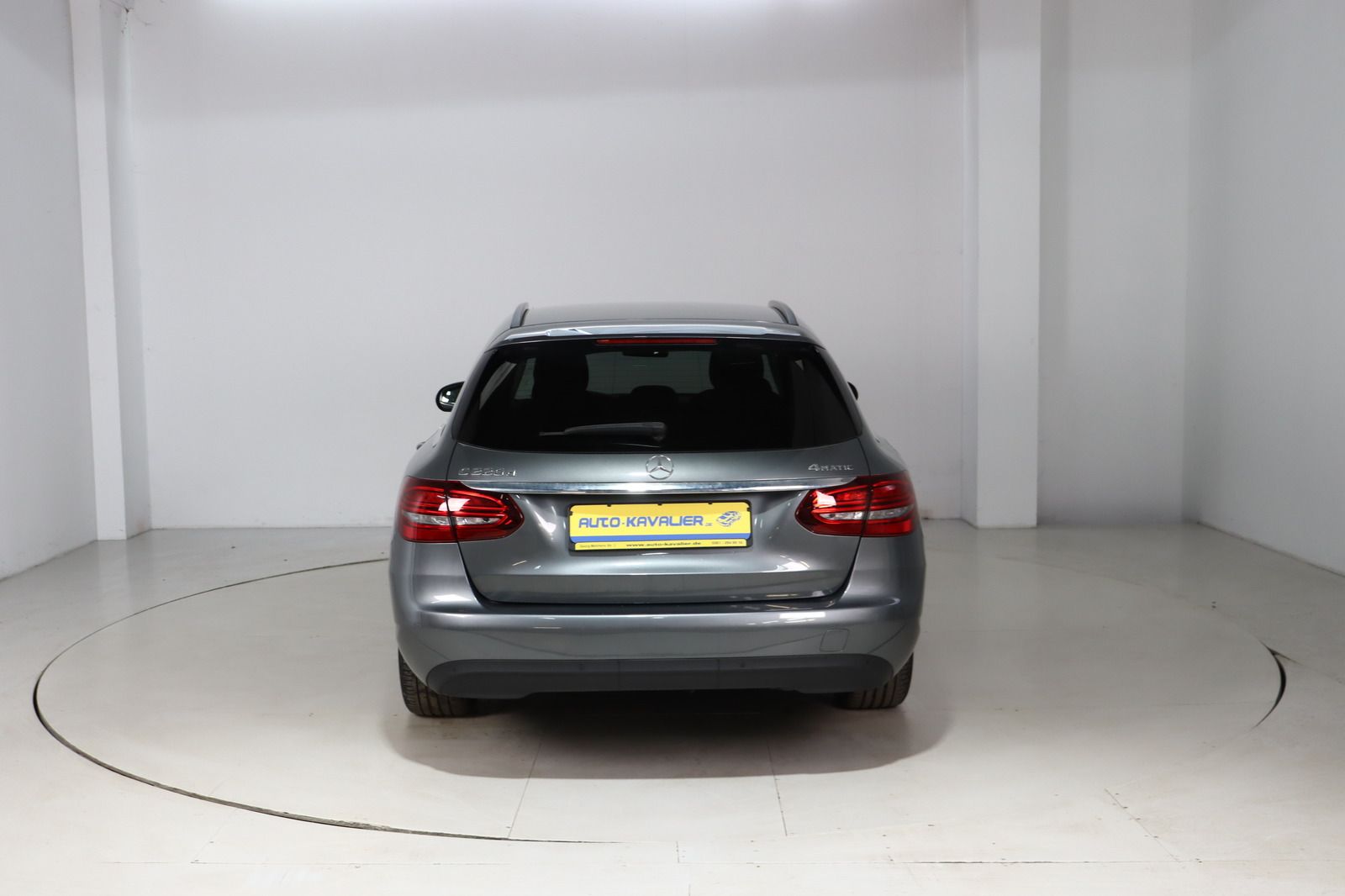 Fahrzeugabbildung Mercedes-Benz C 220 T d 4Matic Avantgarde