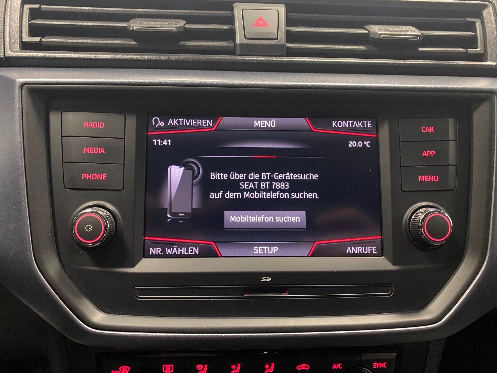 Fahrzeugabbildung SEAT Arona 1.0 TSI Style+EINPARKHILFE+TEMPOMAT+17"ALU