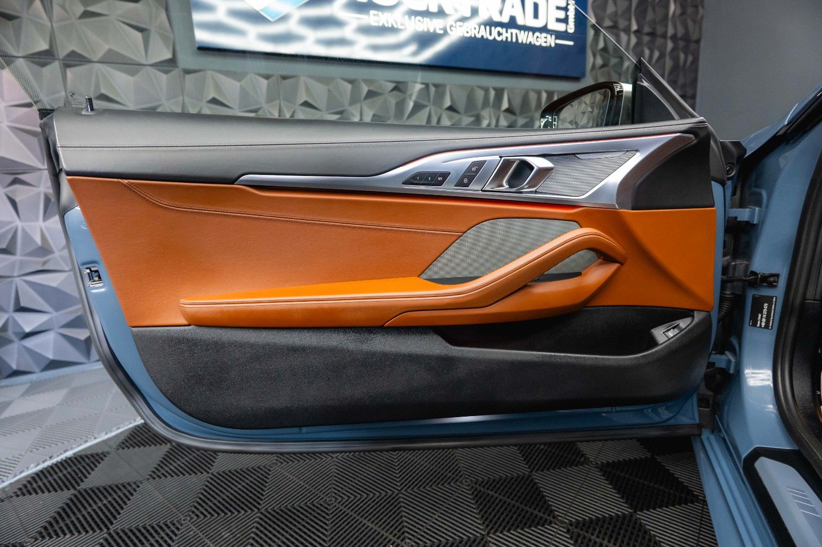 Fahrzeugabbildung BMW M850i xDrive Performance Stage 2 - 732PS Carbon