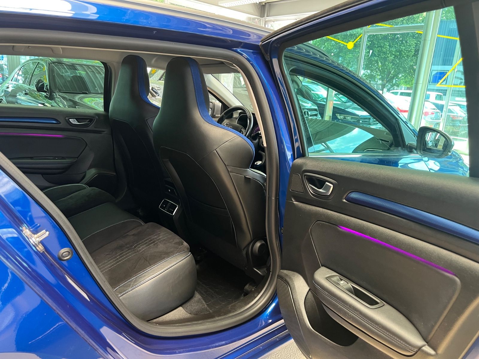 Fahrzeugabbildung Renault Megane IV Grandtour GT-Line *SCHALENSITZE*